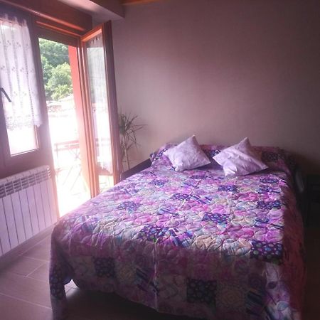 La Besnada Appartement Nieda Buitenkant foto
