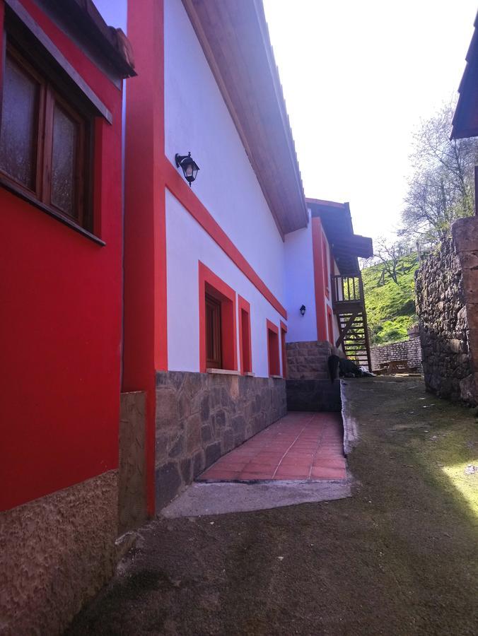 La Besnada Appartement Nieda Buitenkant foto