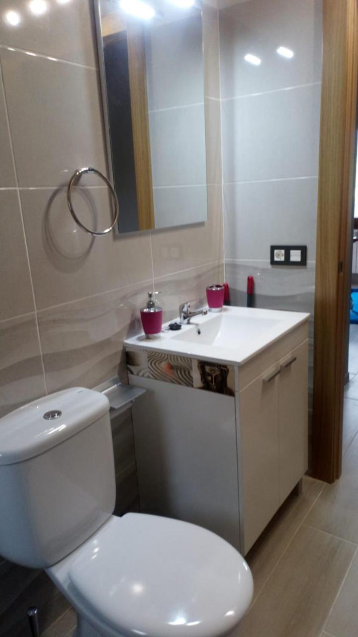 La Besnada Appartement Nieda Buitenkant foto
