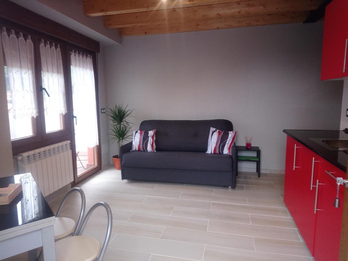 La Besnada Appartement Nieda Buitenkant foto